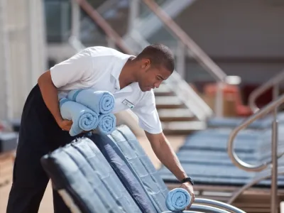 Celebrity Silhouette - Entertainment