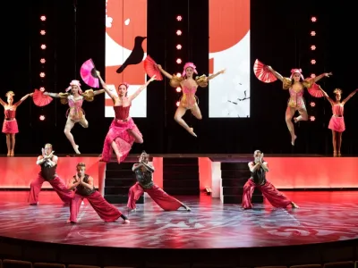 Celebrity Silhouette - Entertainment