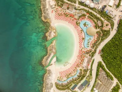 Celebrity_Cruises_Perfect_Day_at_CocoCay_Hideaway_Beach___CEL