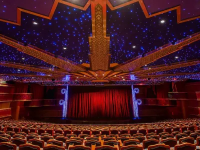 Disney_Cruises_Disney_Fantasy_-_Walt_Disney_Theatre