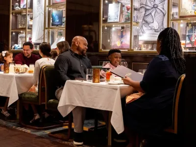 Disney_Treasure_-_1923