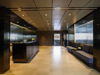 Emerald Azzurra - Entertainment