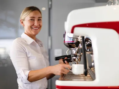 Emerald Azzurra - Entertainment