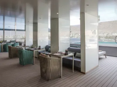 Emerald Azzurra - Entertainment