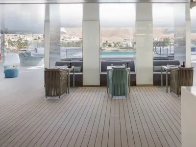 Emerald Azzurra - Entertainment