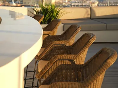 Emerald Azzurra - Entertainment