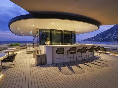 Emerald Azzurra - Entertainment