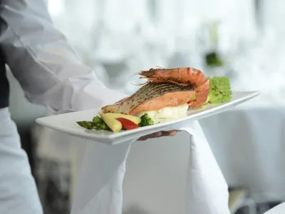 Emerald Star - Dining