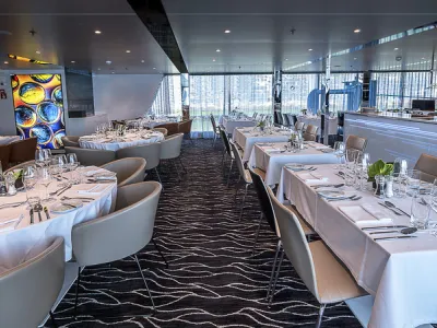 Emerald Radiance - Dining