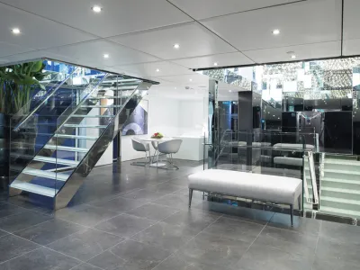 Emerald Star - Entertainment