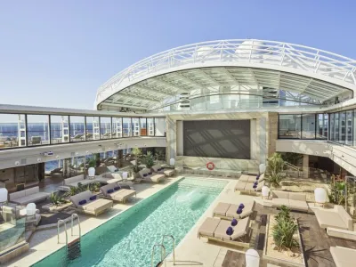 EXPLORA III - Dining