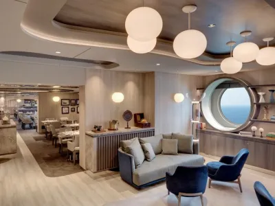 EXPLORA III - Dining