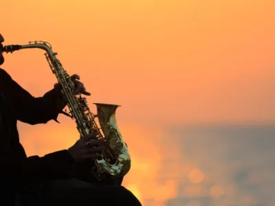 EXPLORA III - Entertainment