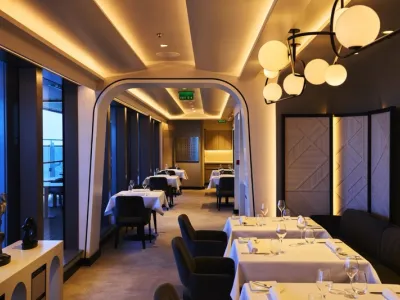 EXPLORA I - Dining