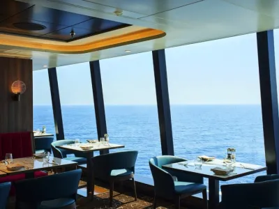 EXPLORA I - Dining