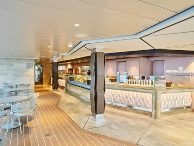 EXPLORA III - Dining