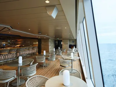 EXPLORA III - Entertainment