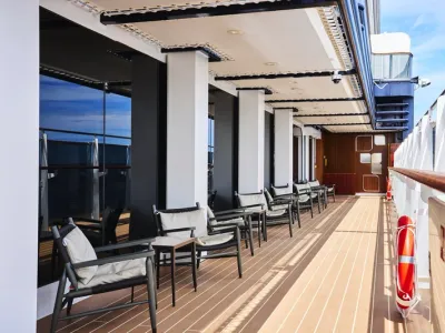 EXPLORA I - Entertainment