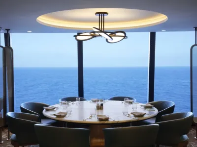 EXPLORA II - Dining