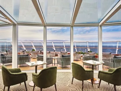 EXPLORA I - Entertainment