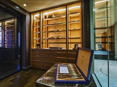 EXPLORA I - Entertainment