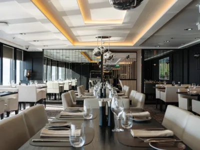 MS Roald Amundsen - Dining