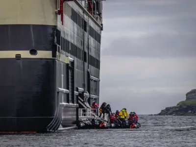 MS Roald Amundsen - Enrichment