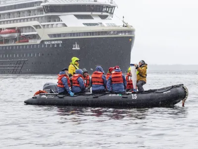 MS Roald Amundsen - Enrichment