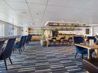 MS Spitsbergen - Dining