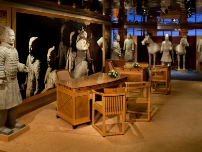 Nieuw Amsterdam - Entertainment