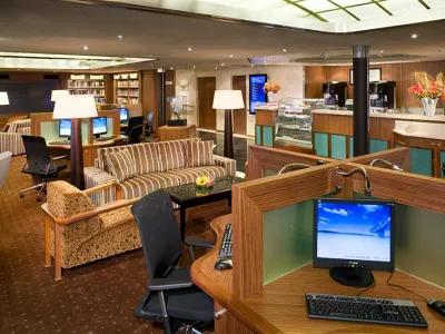 Eurodam - Entertainment