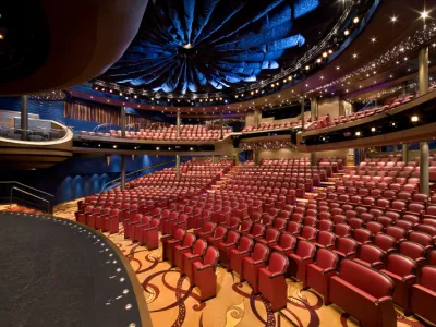 Holland_America_Line_Signature_Class_Mainstage