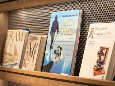 MS Spitsbergen - Entertainment