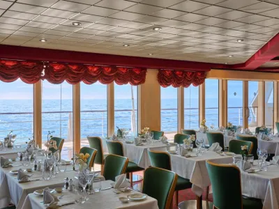 MSC Armonia - Dining