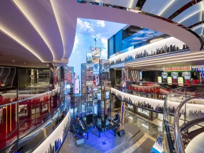 MSC Seashore - Entertainment