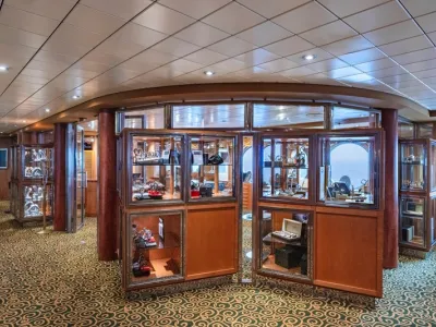 MSC Sinfonia - Entertainment