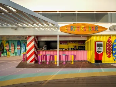 MSC World Asia - Entertainment