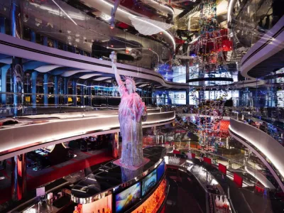 MSC Seashore - Entertainment