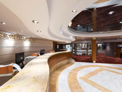 MSC_Cruises__MSC_Opera__Shore_Excursion_Office_2__Copyrights_-_Ivan_Sarfatti__MSC_Rights
