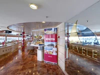 MSC_Lirica_Class_La_Vele