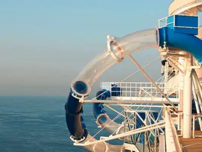 Norwegian Bliss - Entertainment