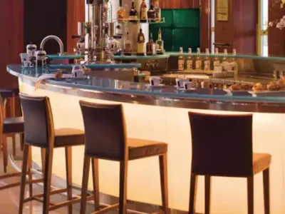 Norwegian Jade - Entertainment