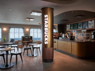 Norwegian Joy - Entertainment