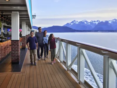 Norwegian Bliss - Entertainment