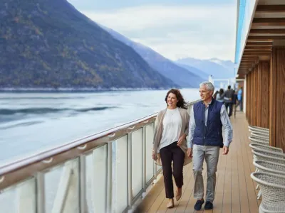 Norwegian Bliss - Entertainment