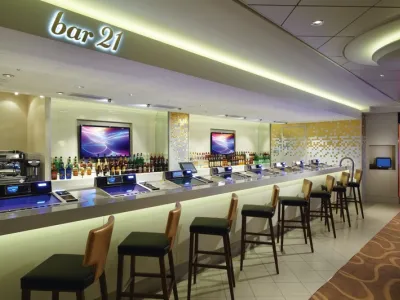 Norwegian Breakaway - Entertainment