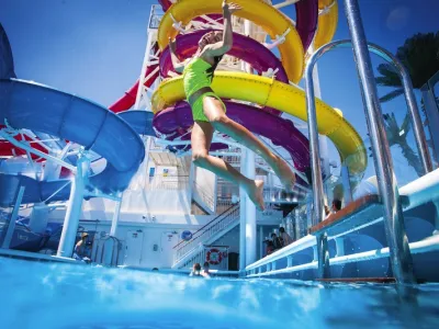 Norwegian Breakaway - Kids & Teens
