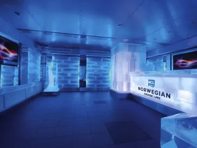 Norwegian Breakaway - Entertainment