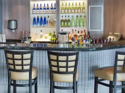 Norwegian Dawn - Entertainment