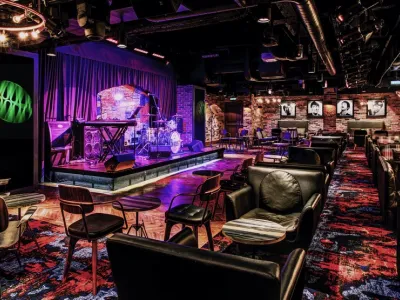 Norwegian Epic - Entertainment